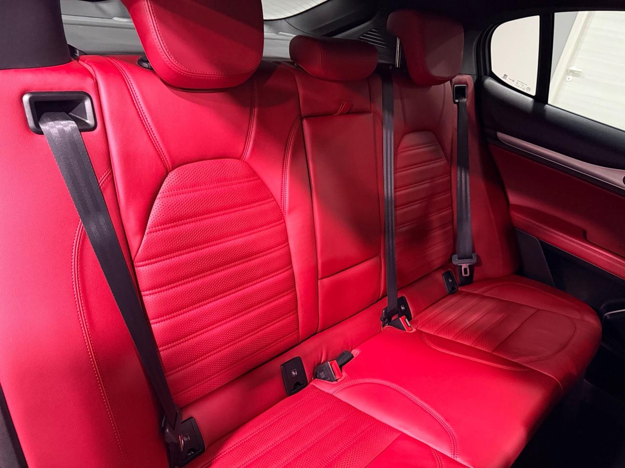 Alfa Romeo Stelvio 2.2 Turbodiesel 210 CV AT8 Q4 Super