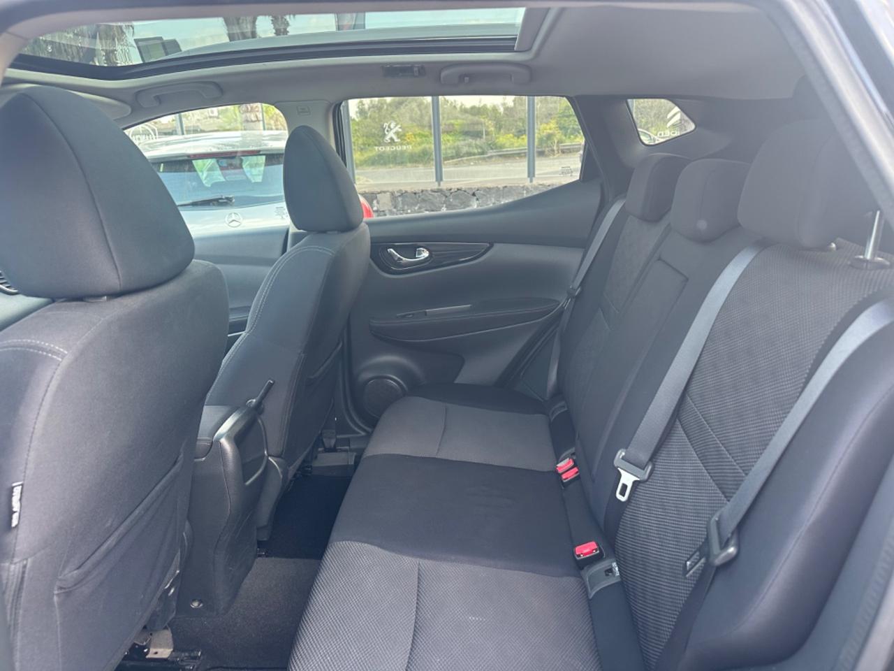 Nissan Qashqai 1.5 dCi Tekna