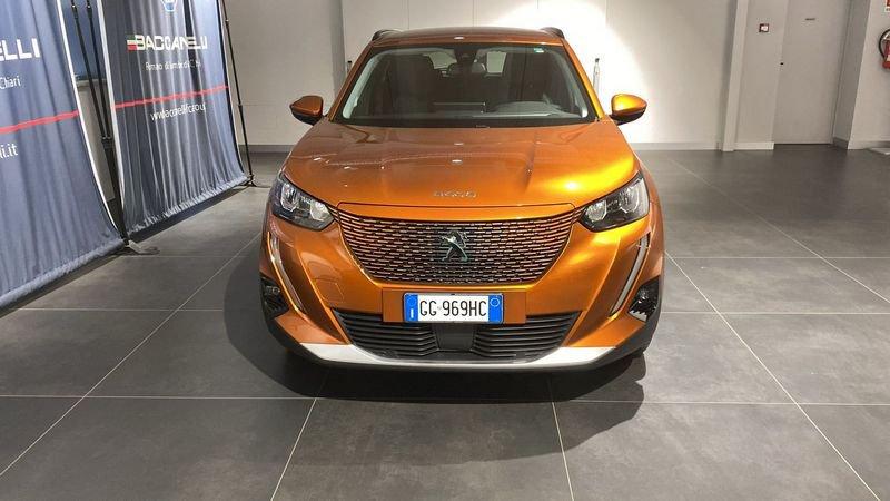 Peugeot 2008 motore elettrico 136 CV Allure Pack