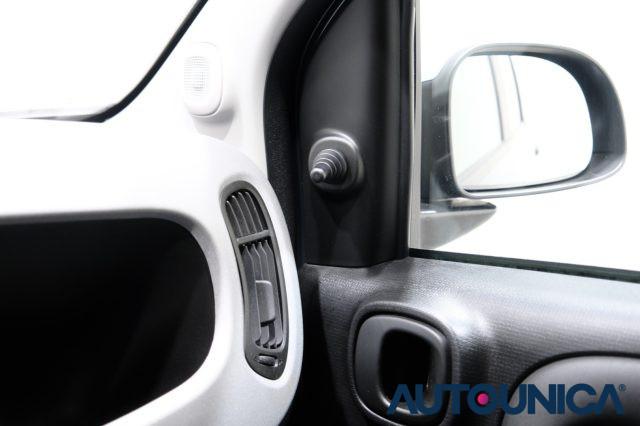 FIAT Panda CROSS 1.0 FIREFLY S&S HYBRID GARMIN NEOPATENTATI