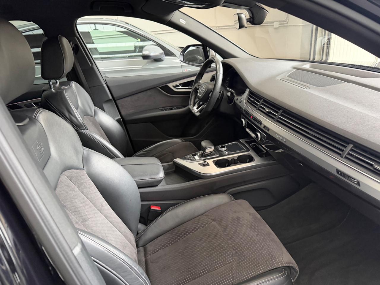 Audi Q7 3.0 TDI 272 CV quattro tiptronic