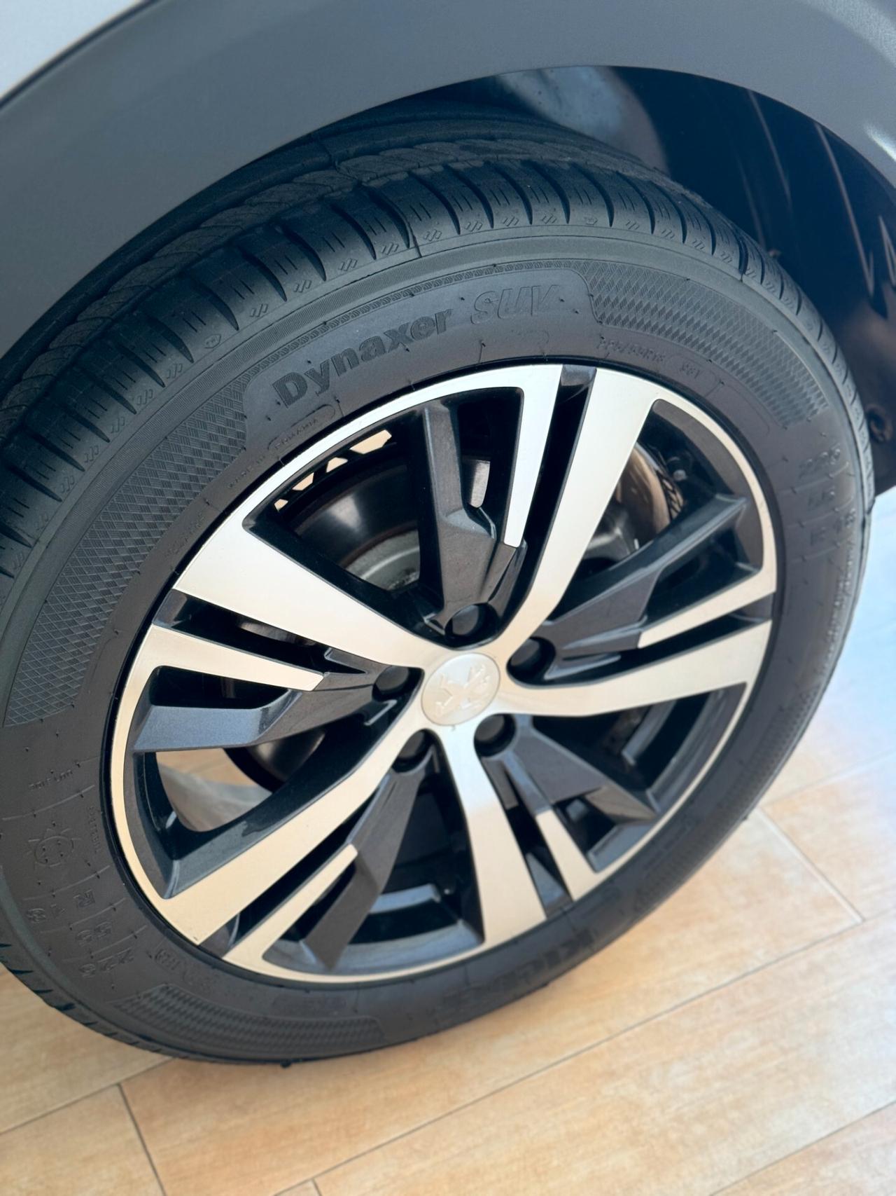 Peugeot 3008 BlueHDi 130 S&S EAT8 Business Sport