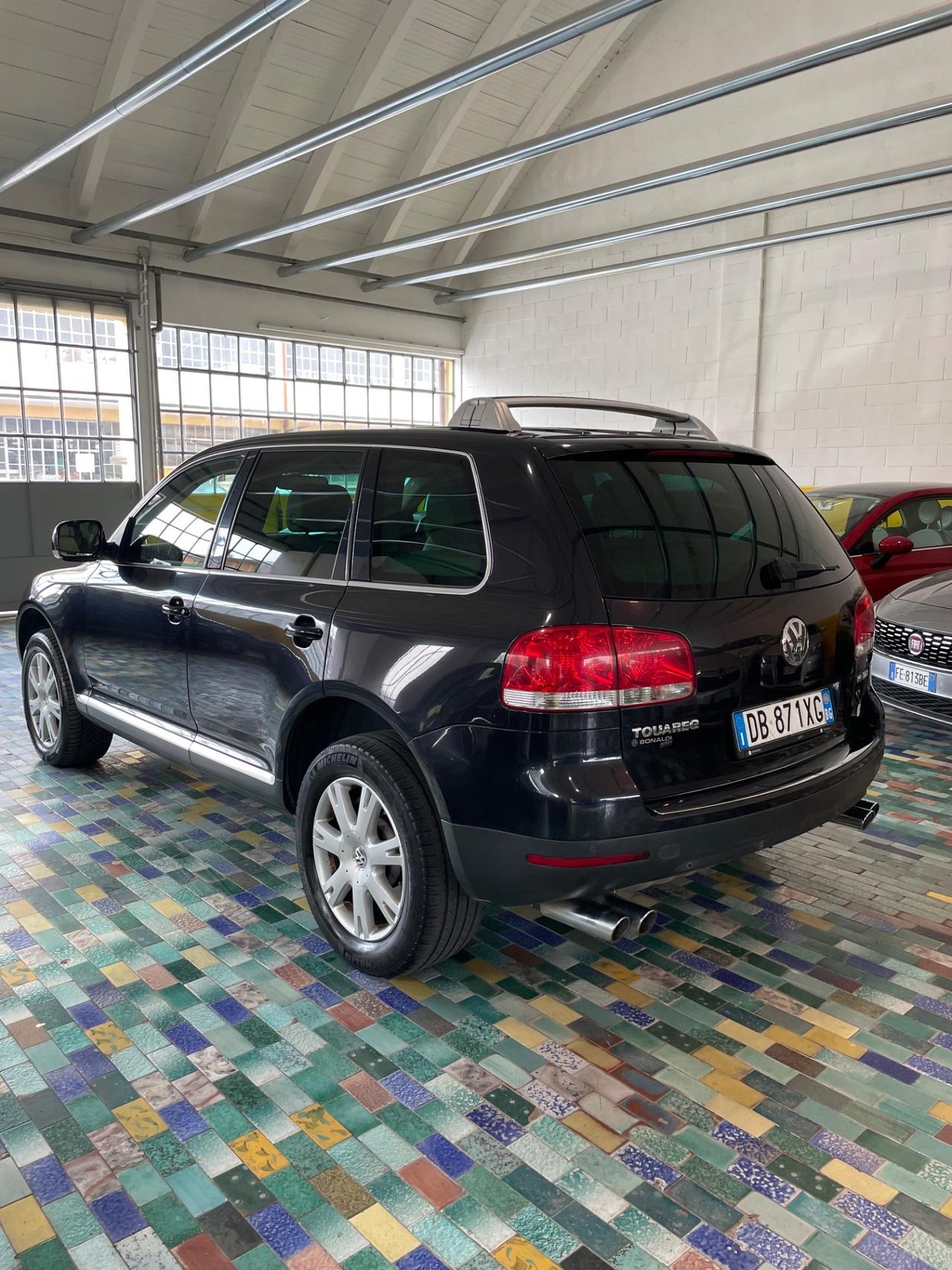 Volkswagen Touareg 3.0 V6 TDI TAGLIANDI CERTIFICATI