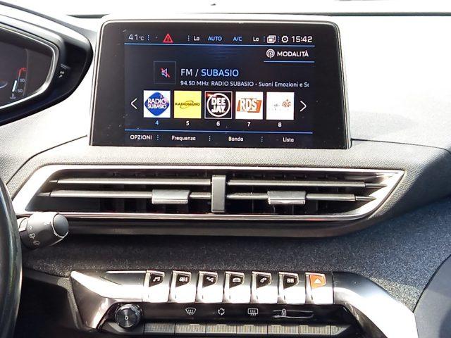PEUGEOT 3008 BlueHDi 130 S&S Allure