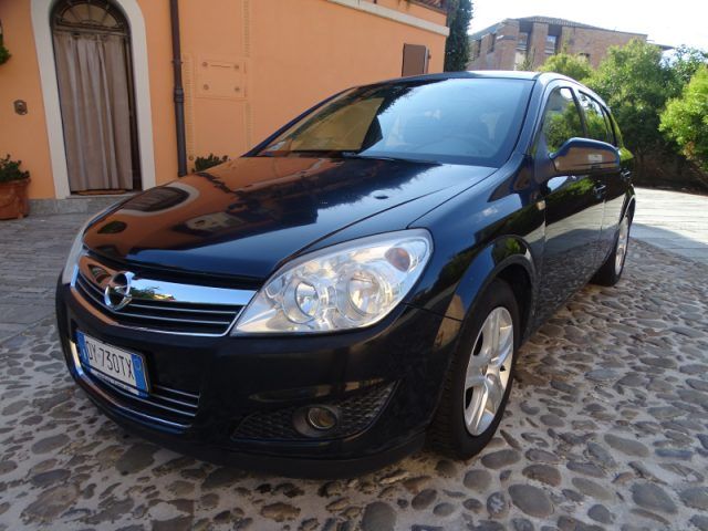 OPEL Astra 1.4 16V GPL-TECH 5 porte Enjoy