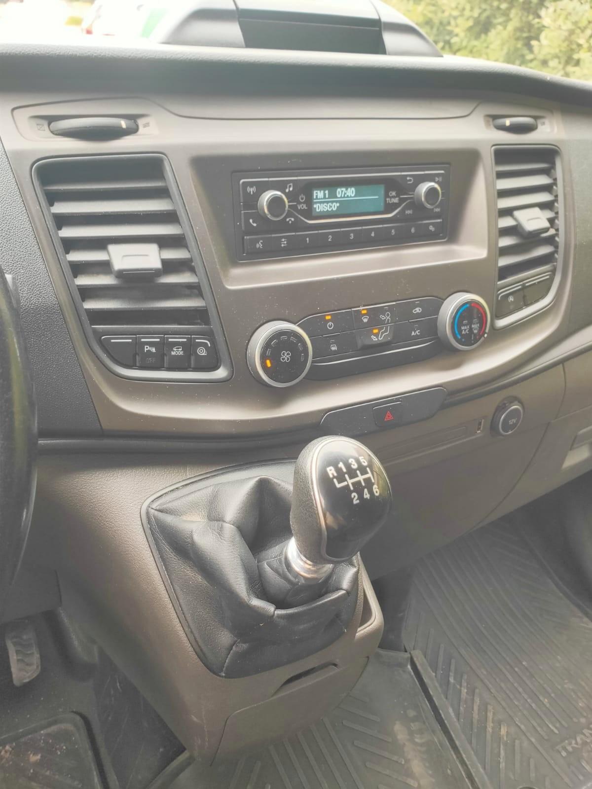 Ford Transit Custom 2.0 TDCi 130 PC Furgone Entry