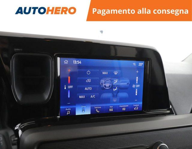 FORD Tourneo Courier 1.0 EcoBoost Titanium