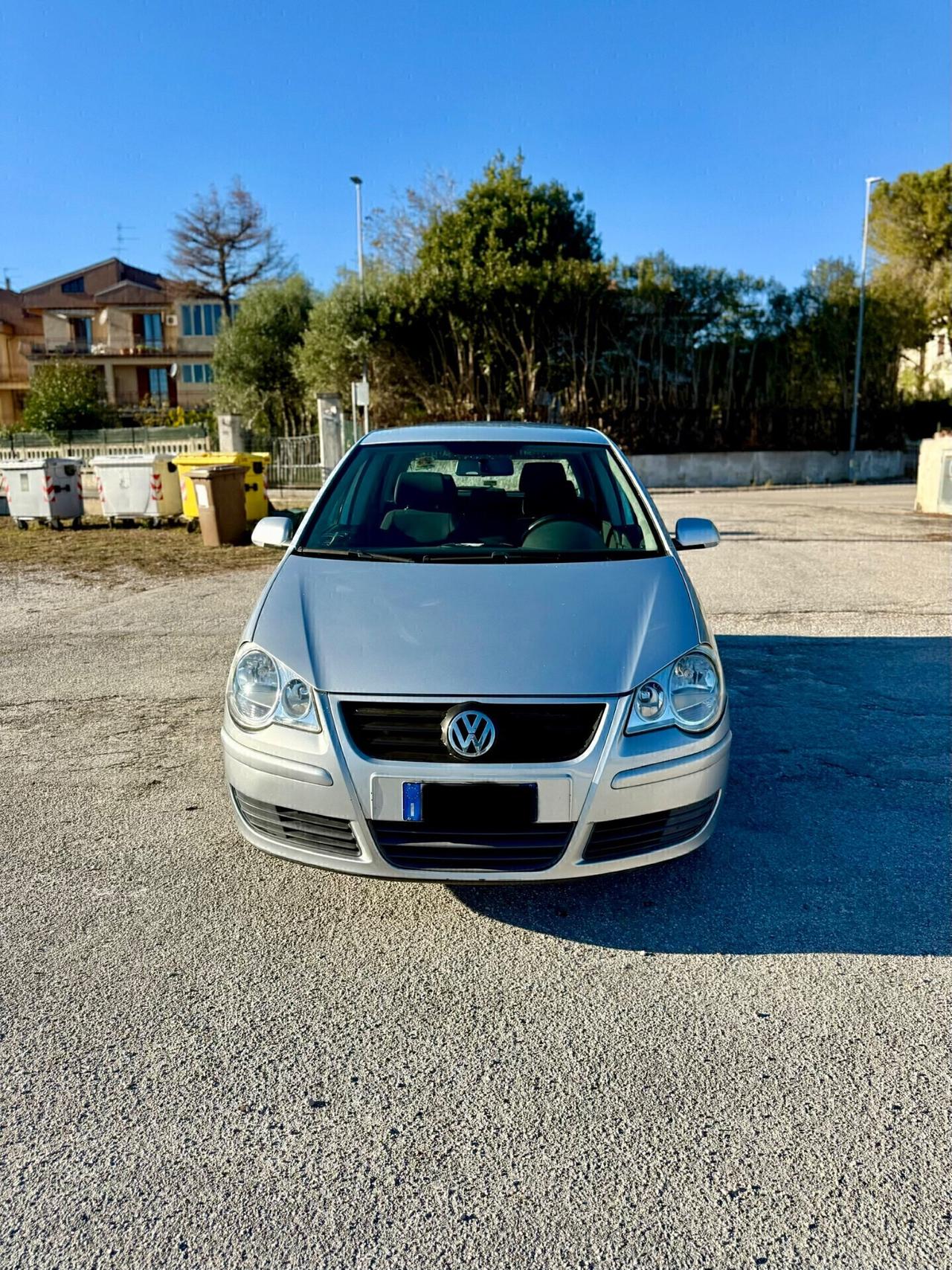 Volkswagen Polo 1.2 benzina 5porte NEOPATENTATI