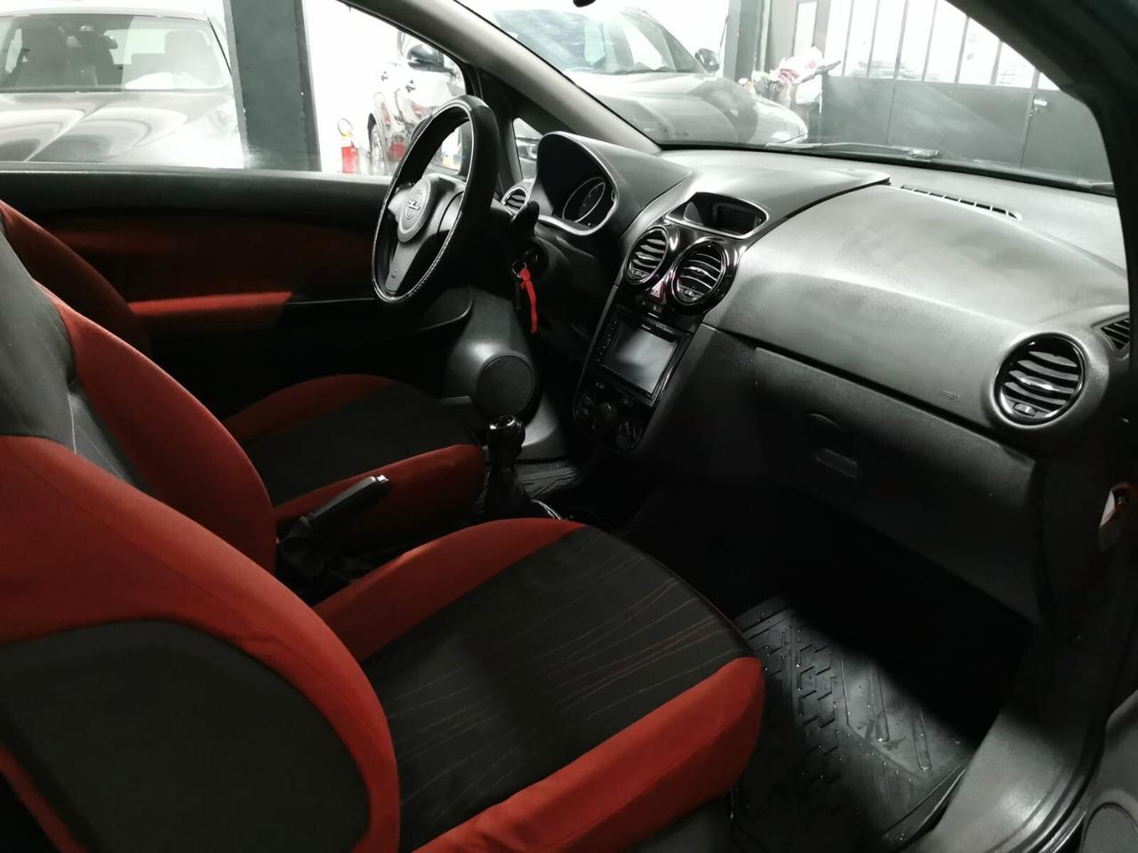 Opel Corsa 1.4 16V 3 porte Sport GARANZIA 12 MESI