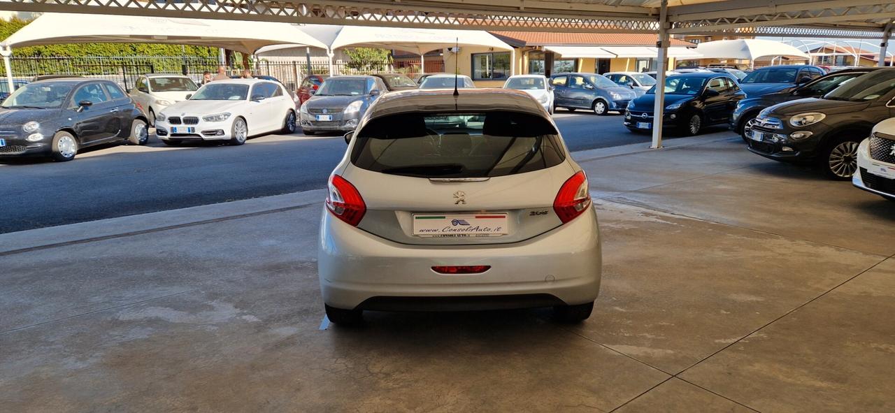 Peugeot 208 1.4 eHDi 68cv Automatica