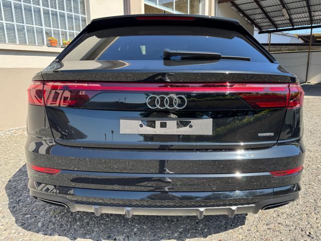 AUDI Q8 SUV TFSI e quattro 290 kW tiptronic S line edition