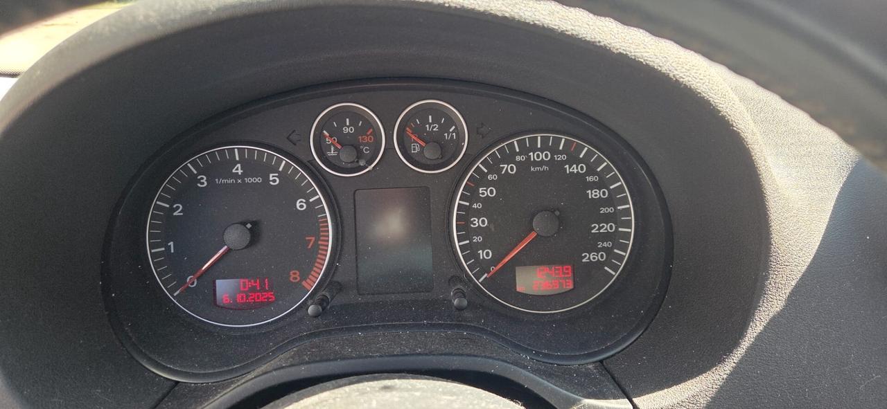 Audi A3 1.6 FSI 115CV GPL 3 PORTE
