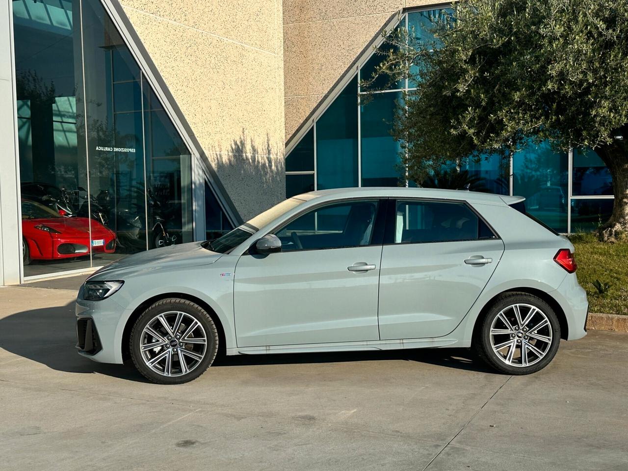 Audi A1 Spb 30 Sline possibilità noleggio no scoring