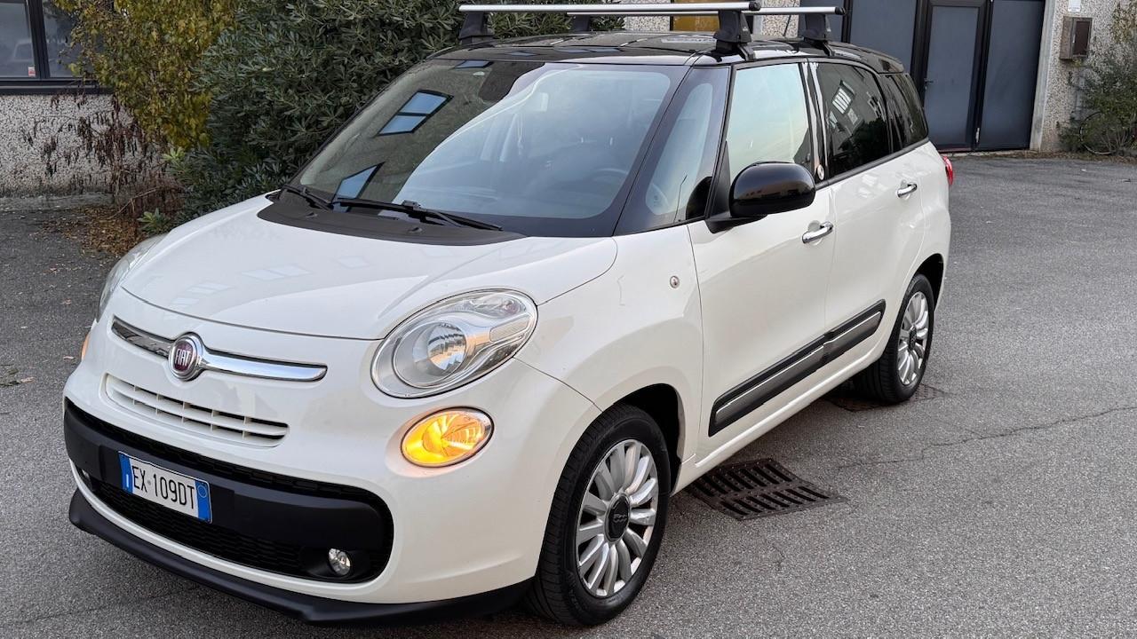 Fiat 500L Living 1.6 Multijet 120 CV Lounge ok neo patentati