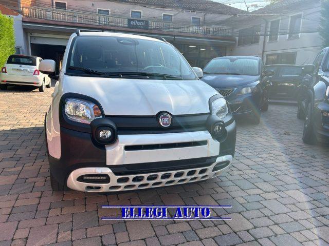FIAT Pandina PANDINA CROSS 1.0 Hybrid KM0