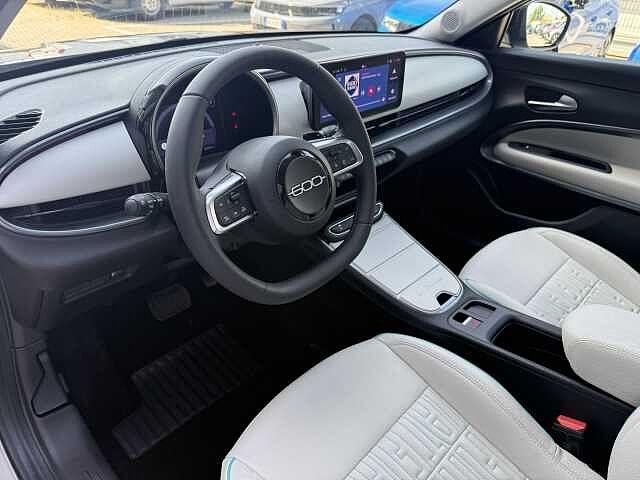 Fiat 600 Hybrid Hybrid 100 CV DCT MHEV La Prima