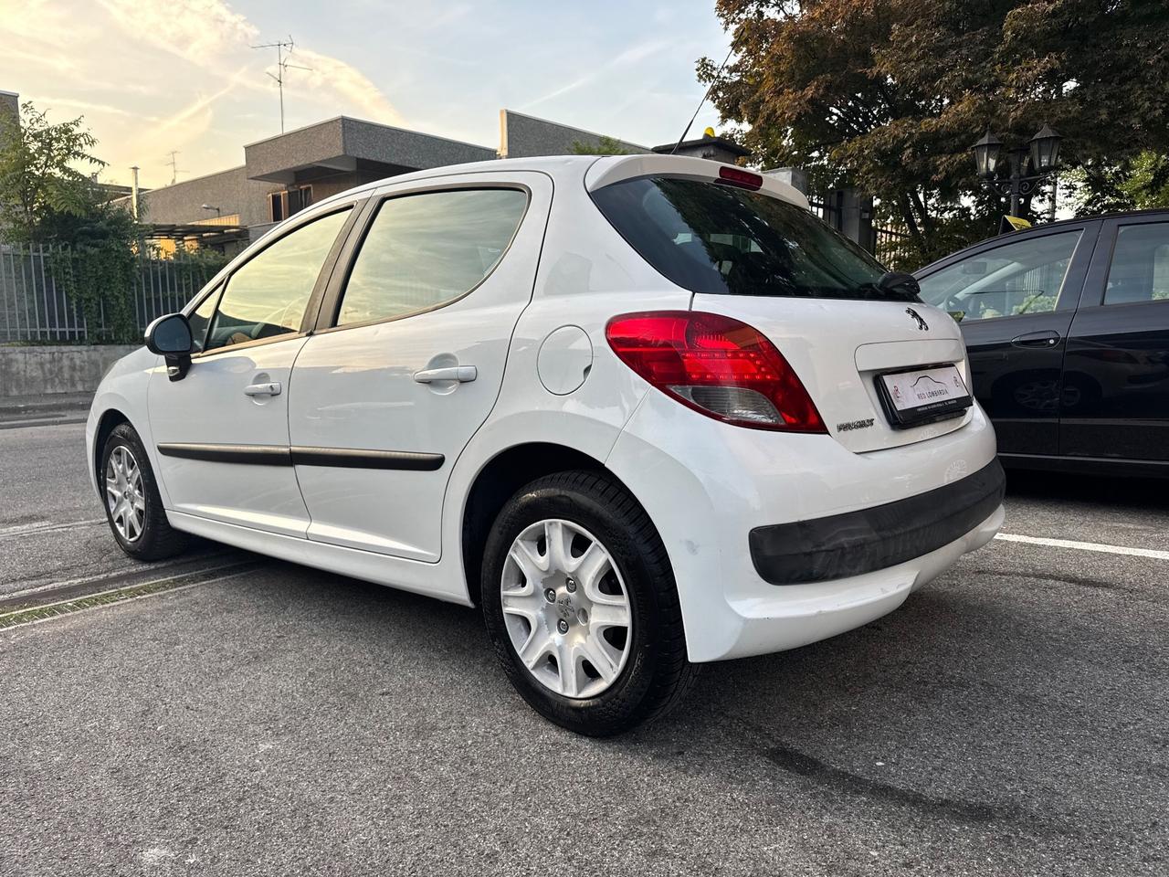 Peugeot 207 1.4 HDi 70CV FAP 5p. X Line
