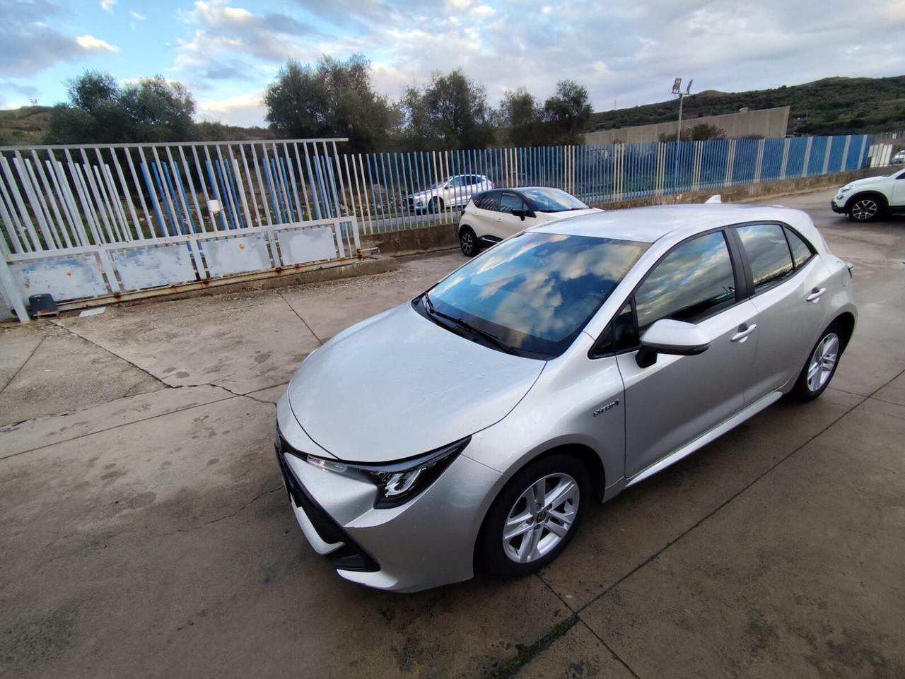 Toyota Corolla 1.8 Hybrid Style