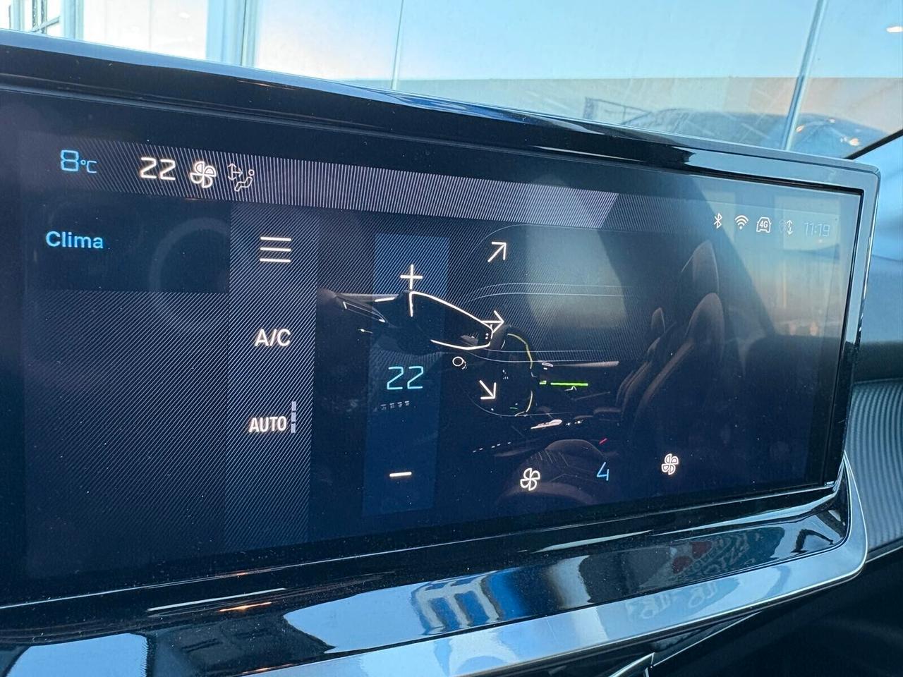 Peugeot 208 ALLURE PureTech 100 5 porte SPOTICAR