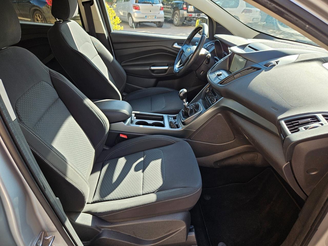 FORD KUGA 1500 TDCI 120 CV CHILOMETRI CERTIFICATI