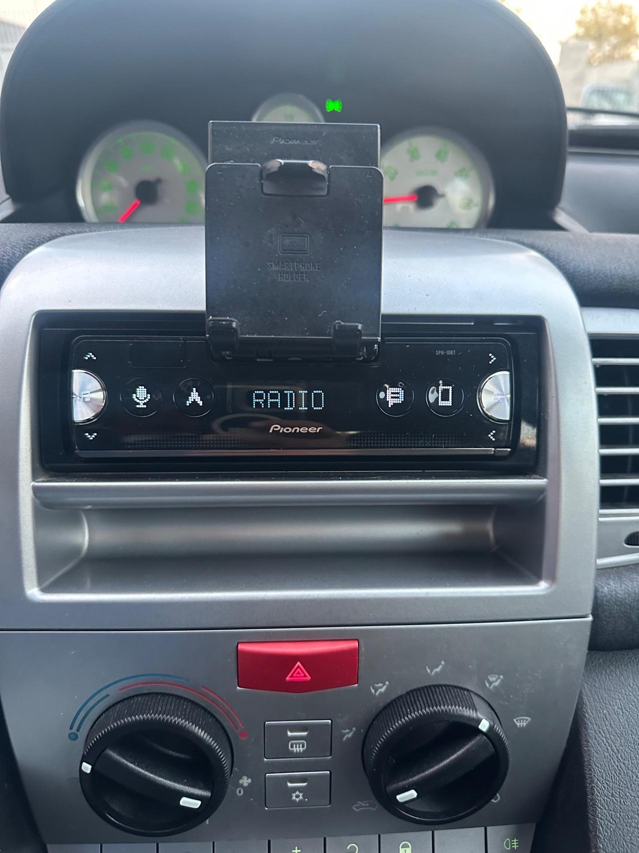 Lancia Ypsilon 1.200 benzina