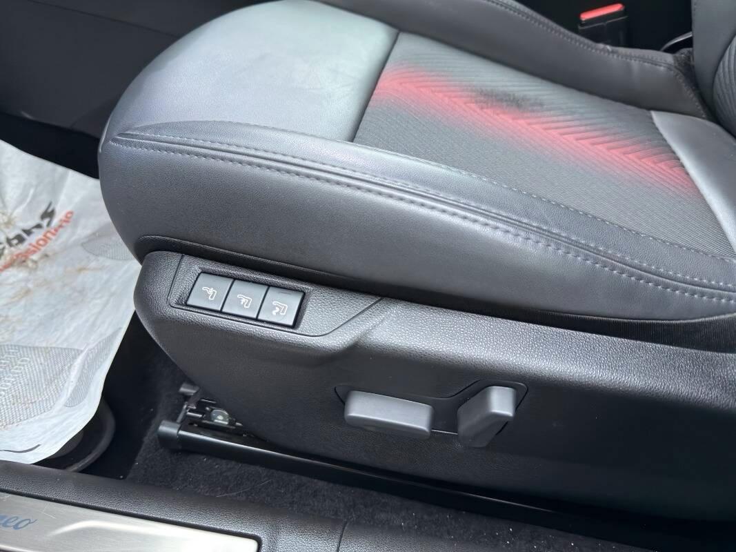 Alfa Romeo Junior 1.2 ibrida 145cv edct6 Con TELECAMERA & NAVIGATORE