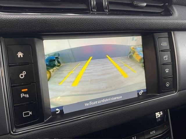 Jaguar XF 2.0 D 240 CV AWD aut. R-Sport