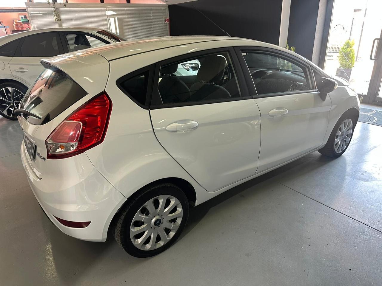 Ford Fiesta 1.5 TDCi 75CV 5 porte