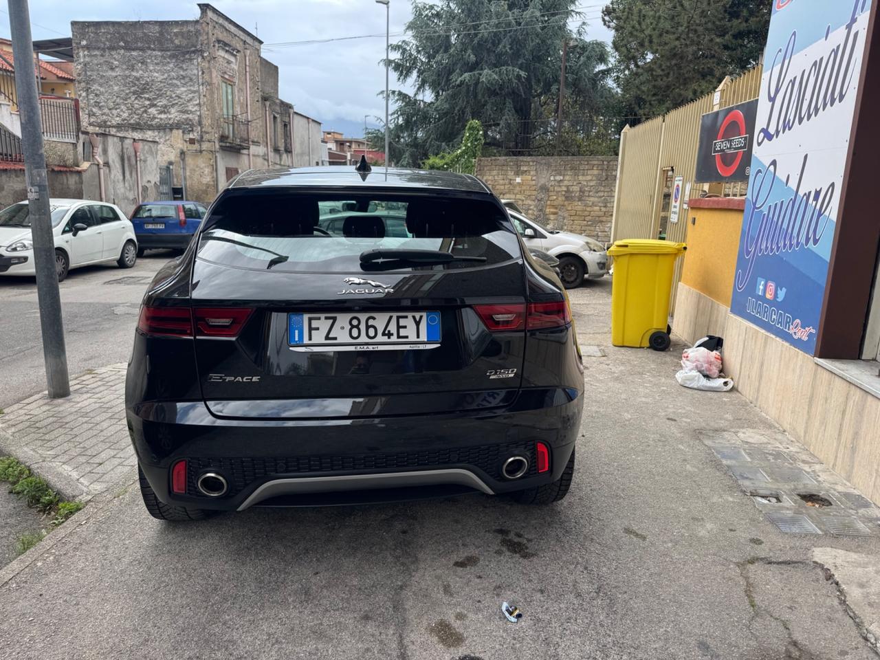 Jaguar E-Pace 2.0D 150 CV AWD aut. R-Dynamic HSE