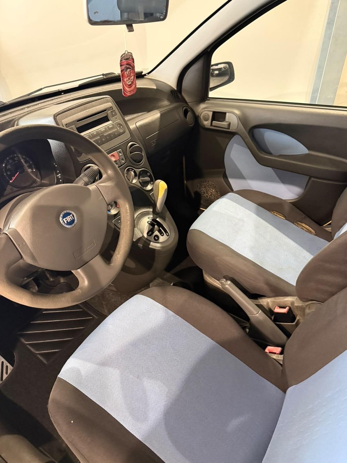 Fiat Panda 1.2 -AUTOMATICA-NEOPATENTATI