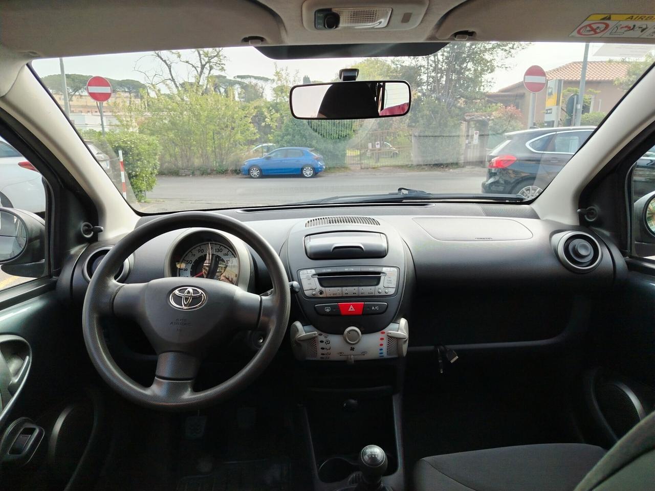 Toyota Aygo 1.0 12V VVT-i 5 porte Orange Connect