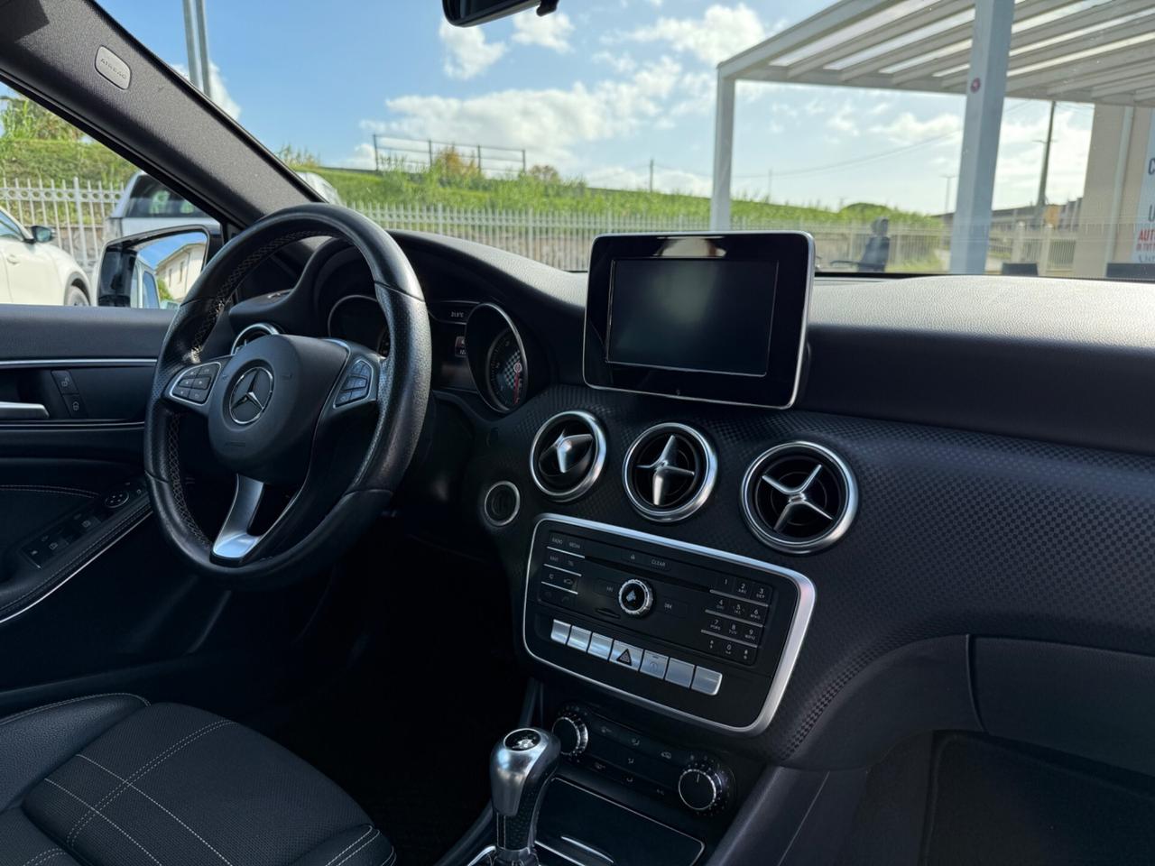 Mercedes-benz A 180 D SPORT