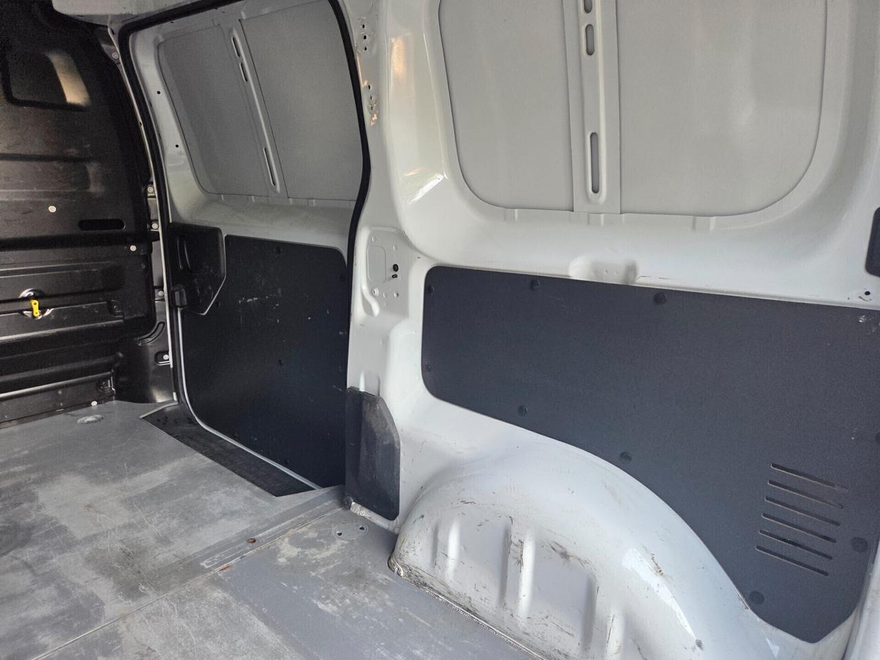 TOYOTA PROACE 2021 L2H1 1.5 120CV