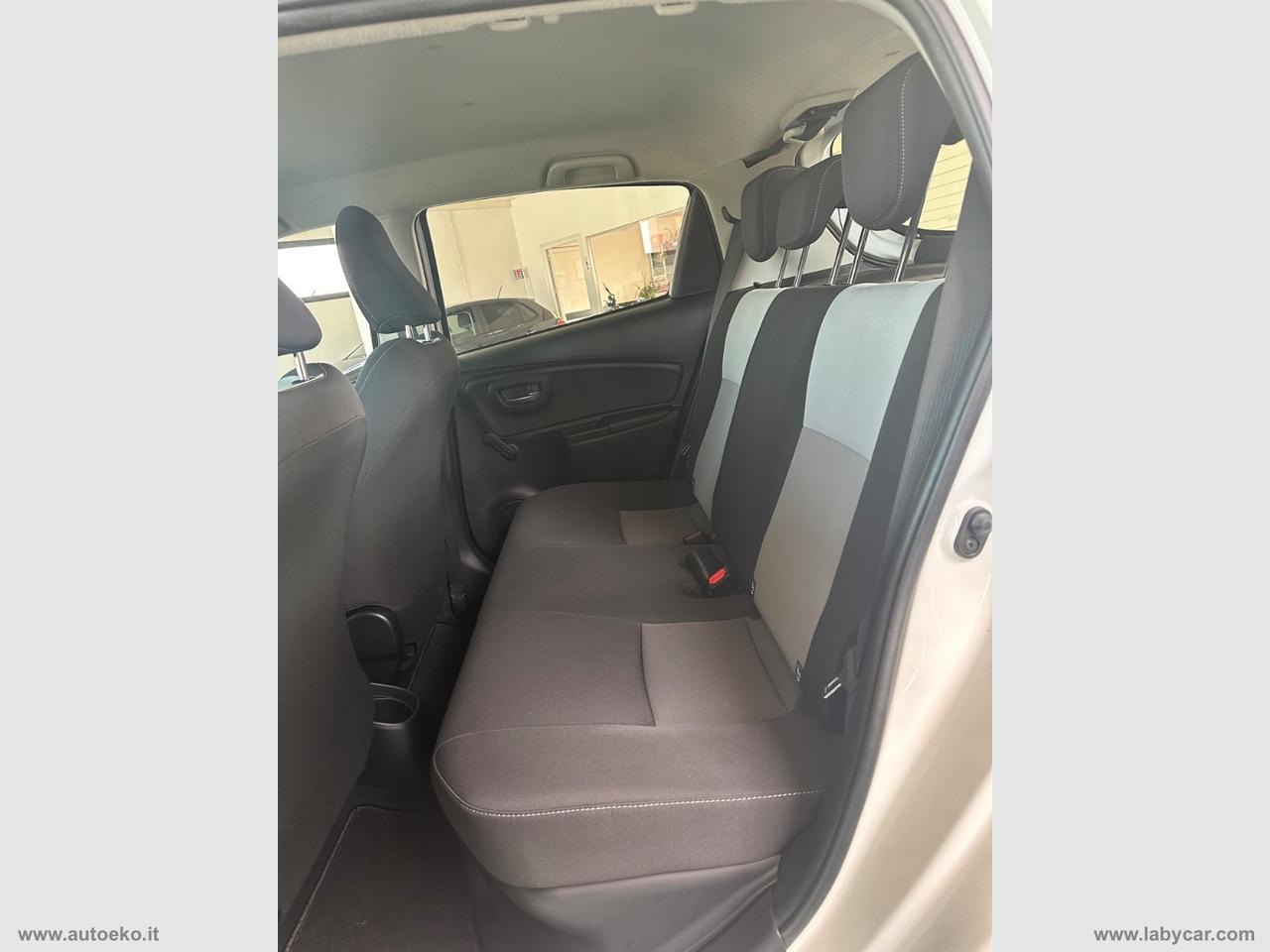 TOYOTA Yaris 1.5 Hybrid 5p. Trend White Ed. DANNI GRANDINE