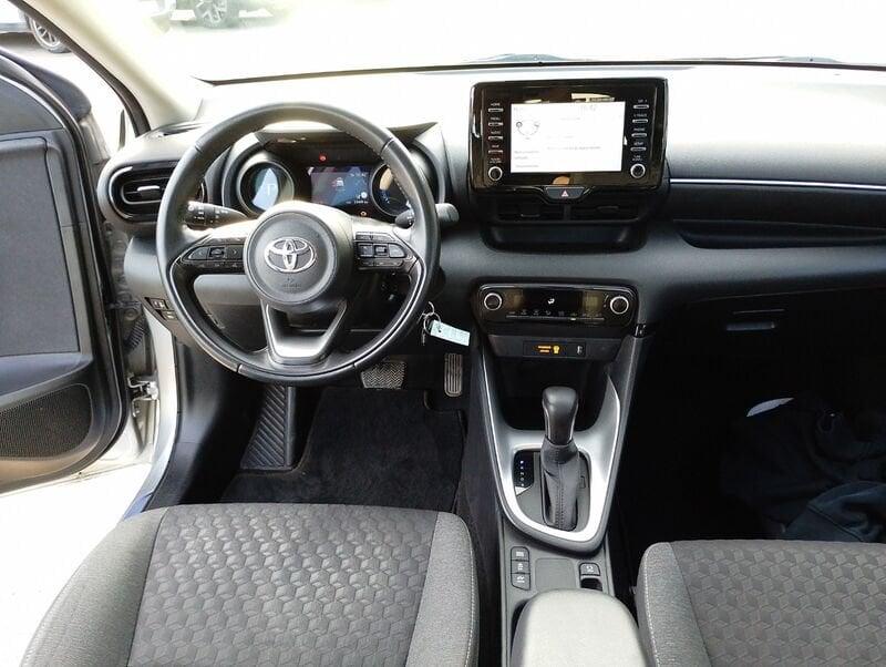 Toyota Yaris IV 2020 1.5h Trend