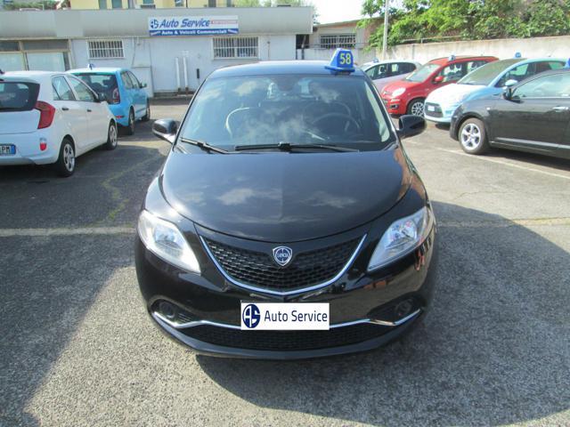 LANCIA Ypsilon 1.2 69 CV 5 porte GPL Ecochic Gold