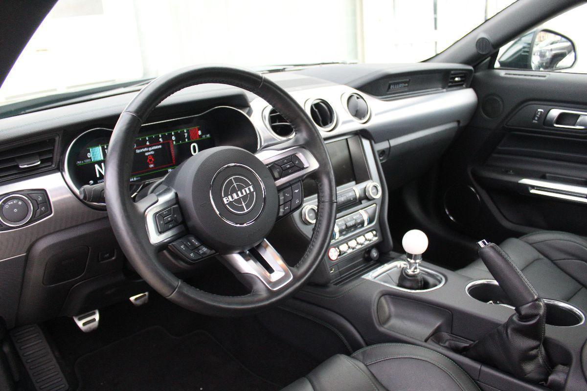 FORD - Mustang - Fastback 5.0 V8 TiVCT GT Bullitt