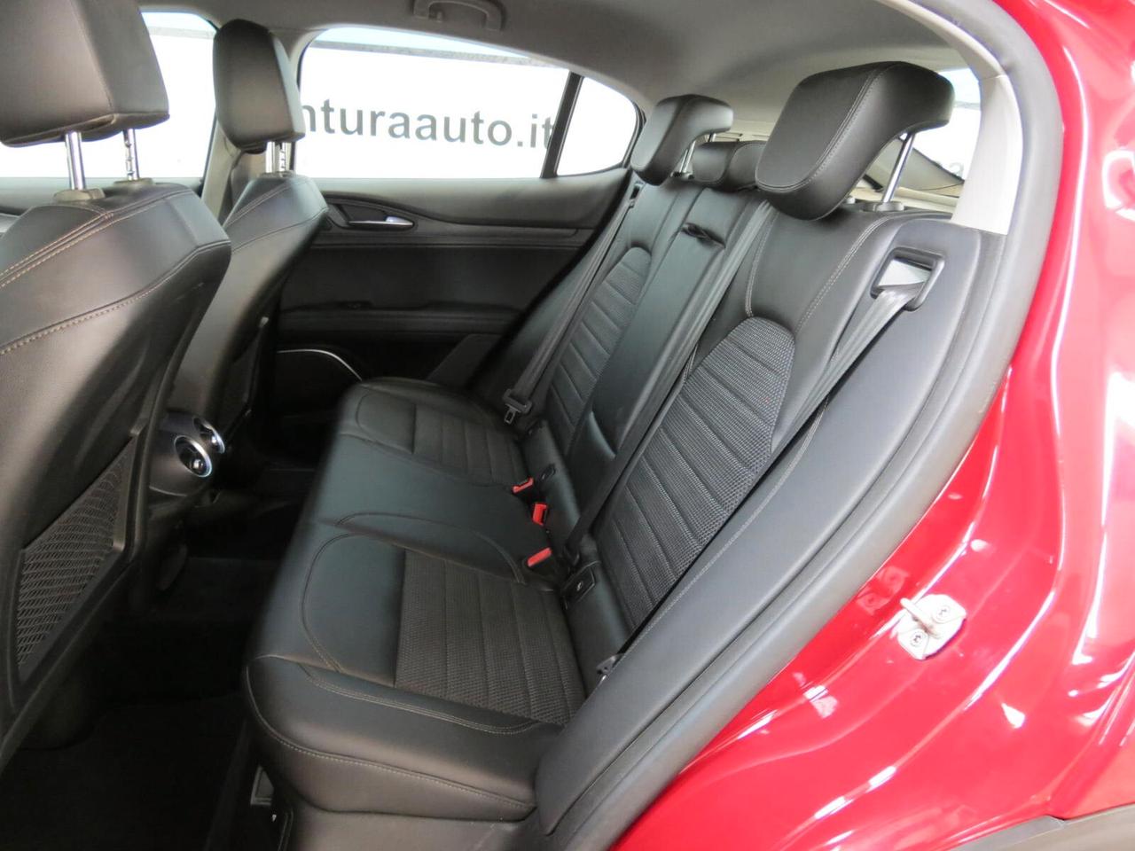 Alfa Romeo Stelvio 2.0 Turbo 200 CV AT8 Q4 Super