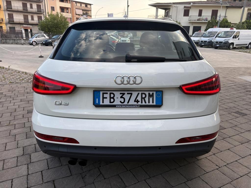Audi Q3 2.0 TDI 140cv S LINE