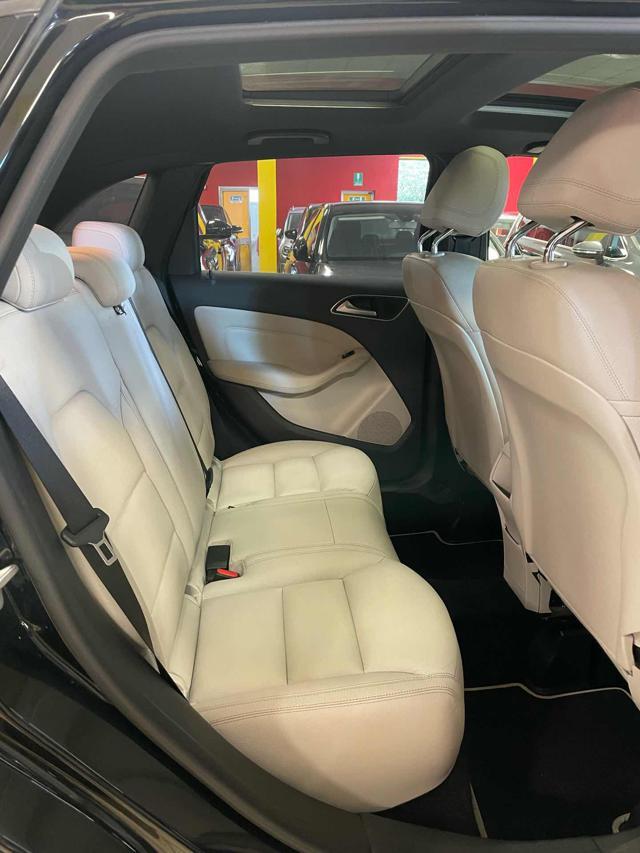 MERCEDES-BENZ B 200 CDI Automatic Premium*tetto/navi/pdc/