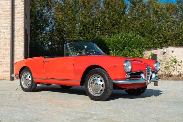 1964 Alfa Romeo Giulia Spider - RDS01661