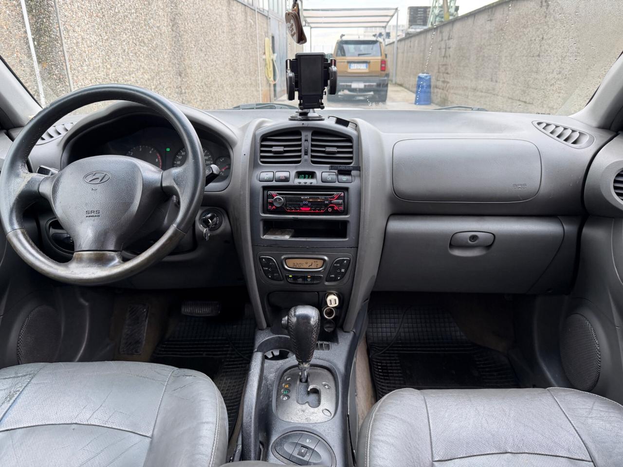 HYUNDAI SANTA Fe 2.0CRDi 4X4 4WD GANCIO TRAINO 1850KG