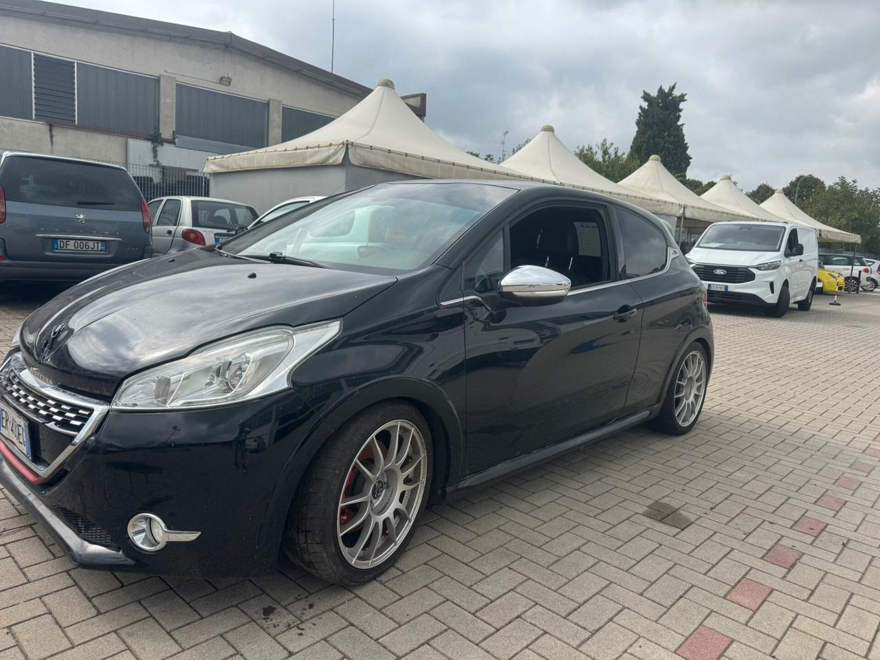 Peugeot 208 1.6 THP 200 CV 3 porte GTi