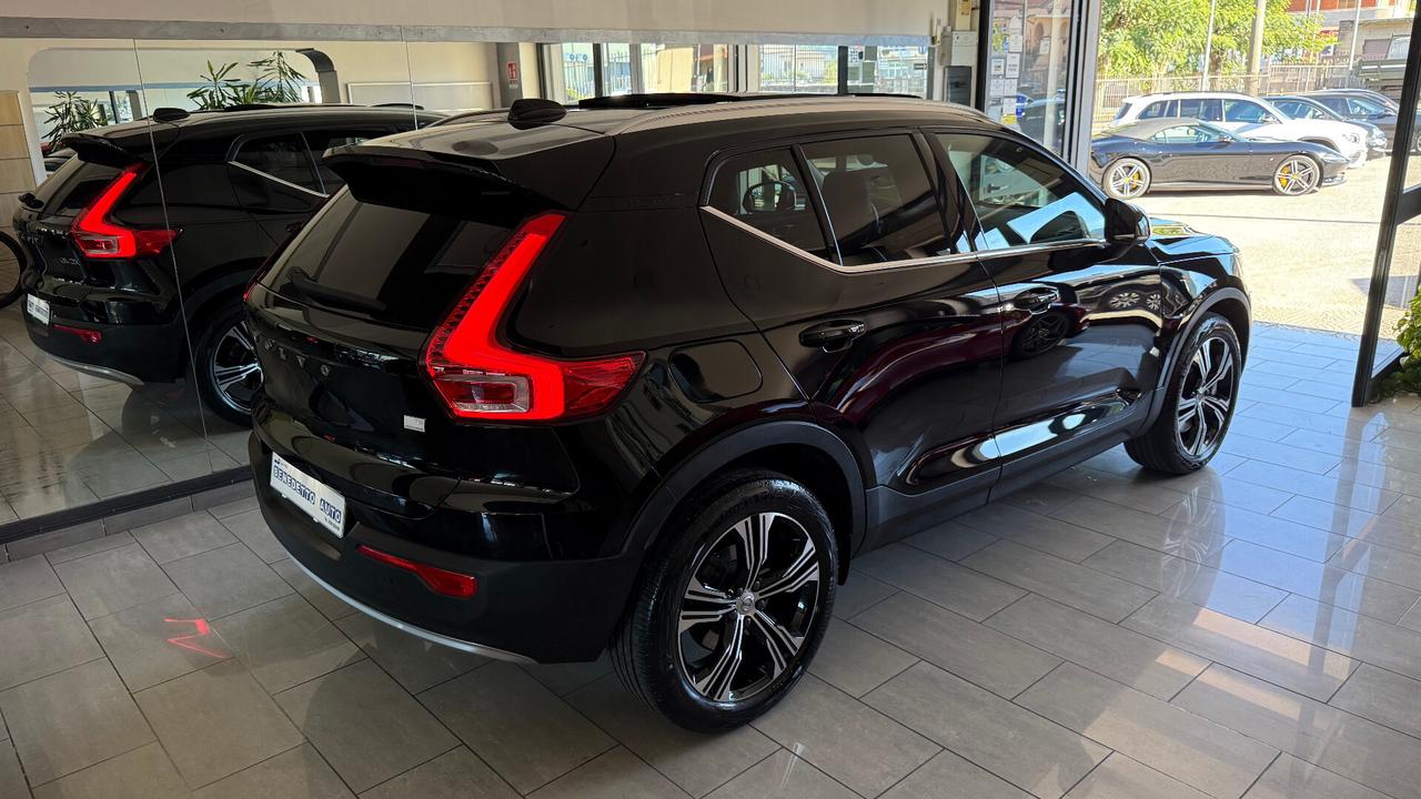Volvo XC40 T5 Recharge Plug-in Hybrid Inscription Expression