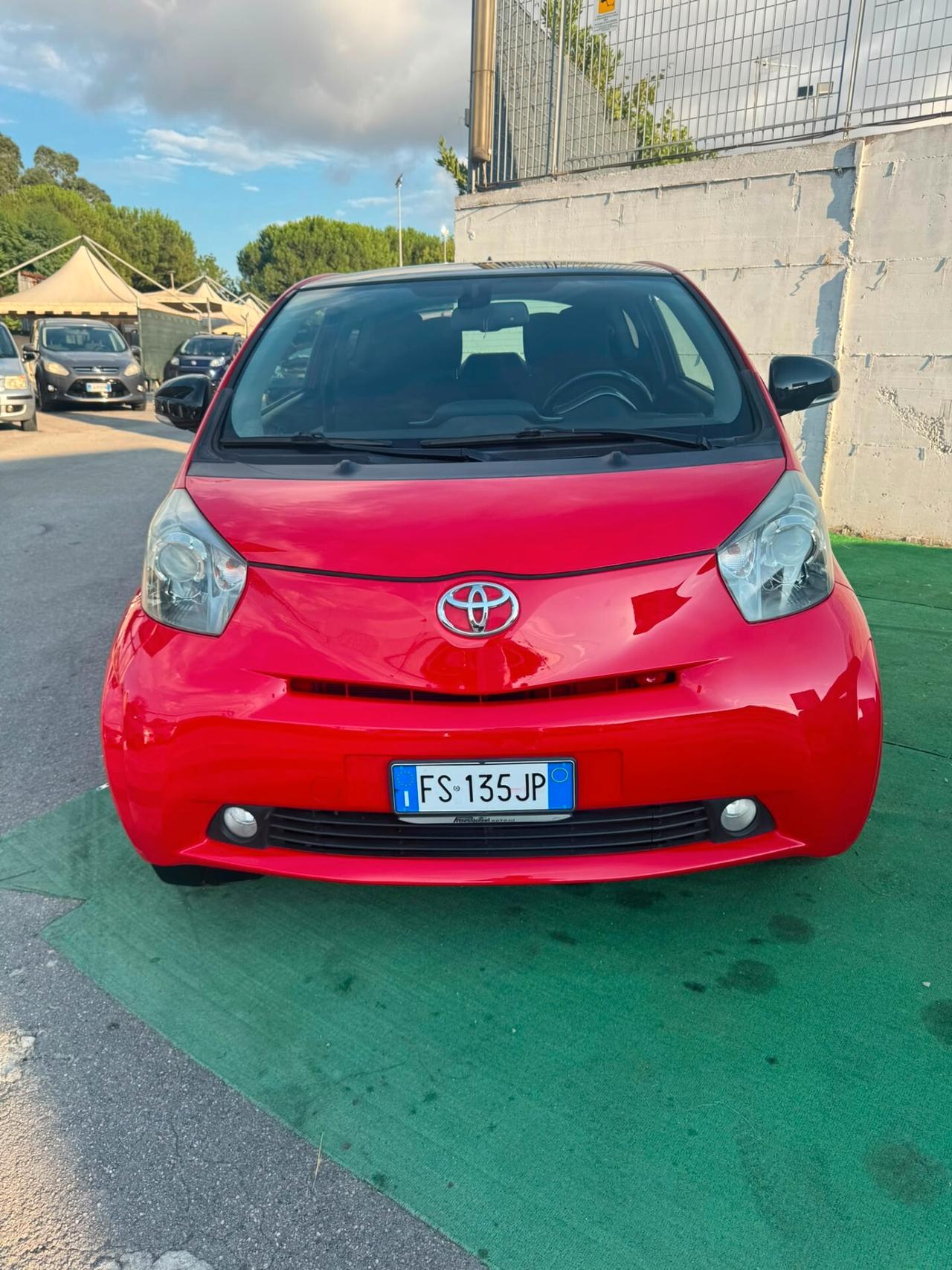 Toyota iQ 1.0 Sol