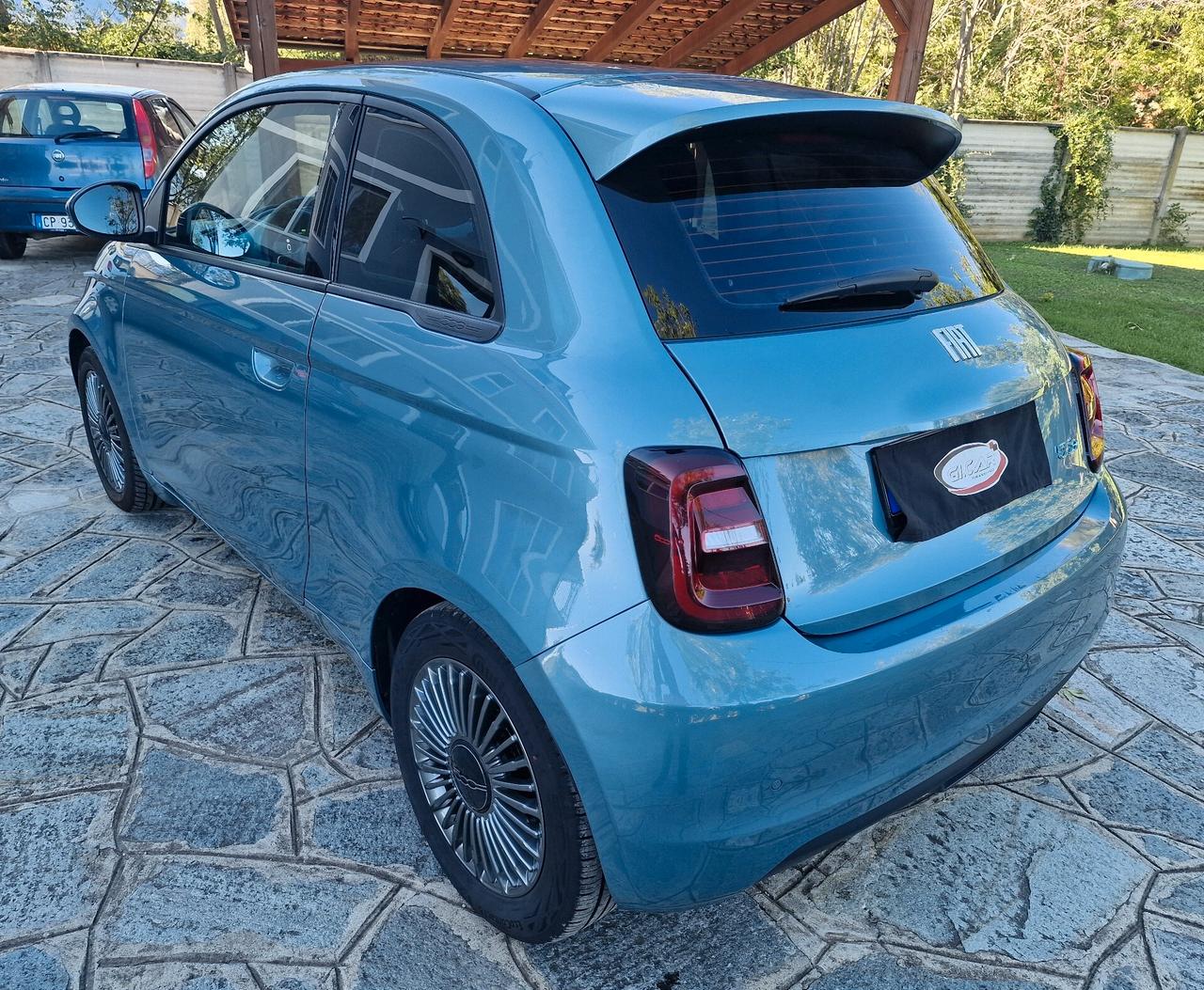 Fiat 500e Passion 42 kWh