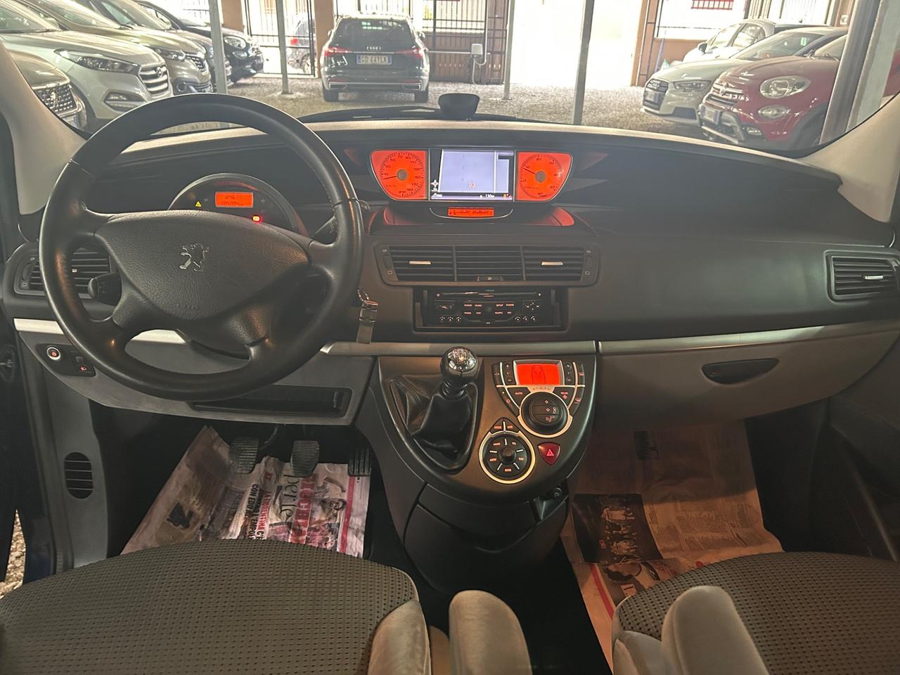 Peugeot 807 2.0 HDi 136CV ALLURE NAVI