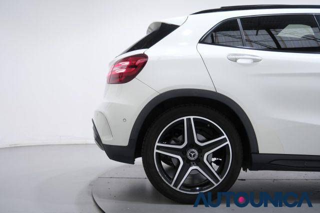 MERCEDES-BENZ GLA 220 D AUTOMATIC 4MATIC PREMIUM AMG TETTO PANORAMA
