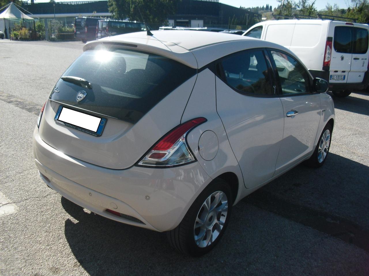 Lancia Ypsilon GPL 1.2 69 CV E6 Gold, PERFETTE CONDIZIONI, OK NEOPAT.