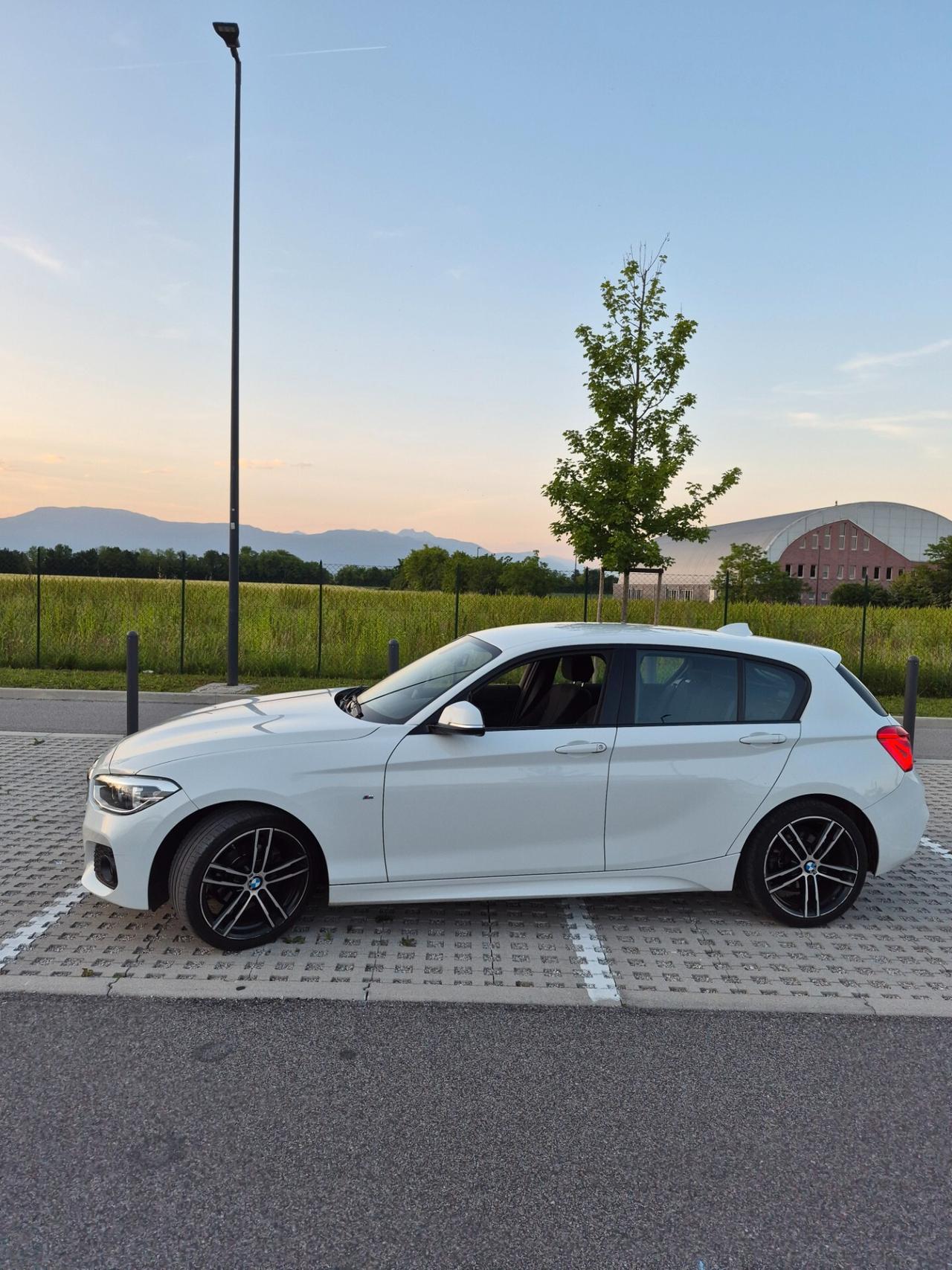 Bmw 116d 5p. Msport